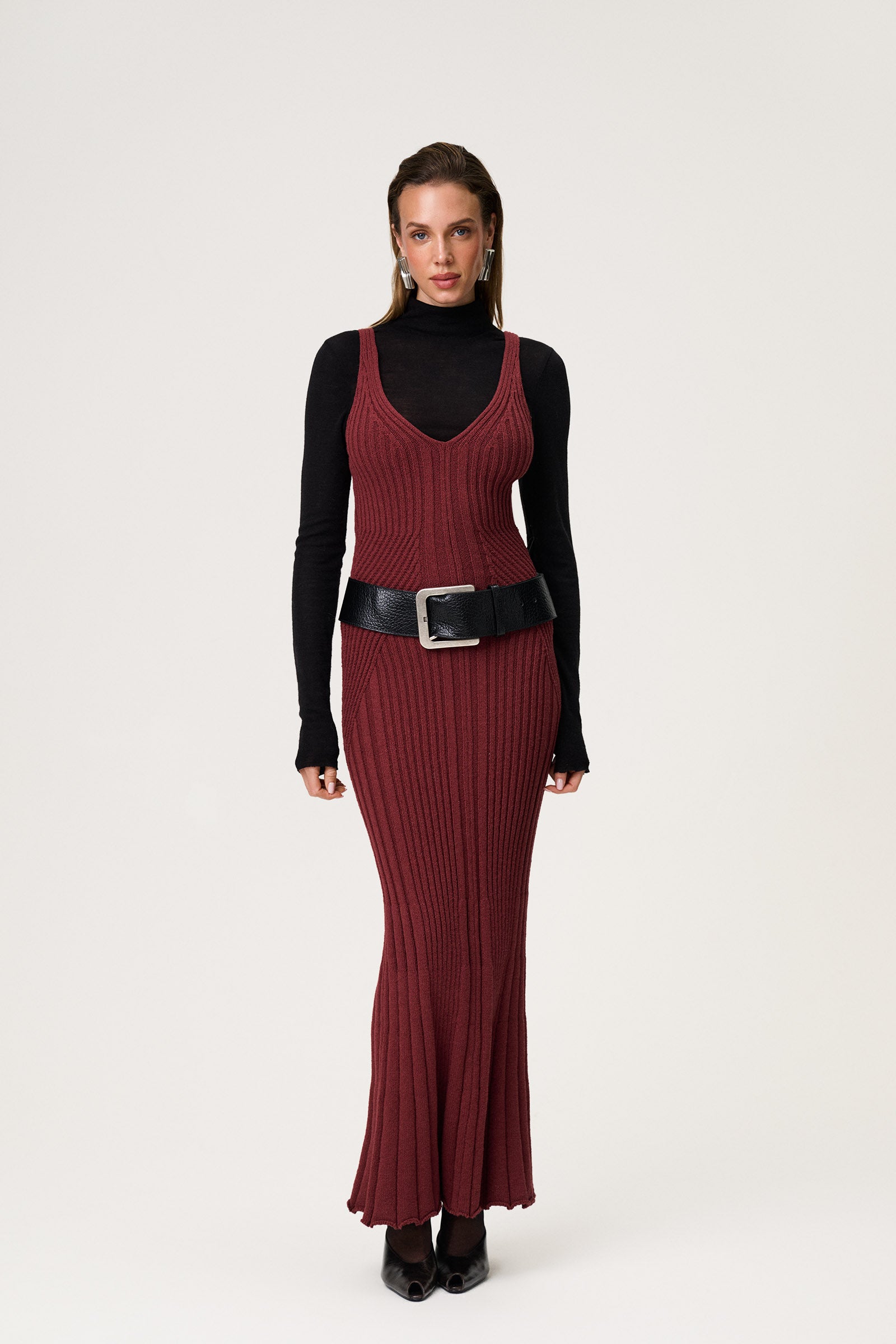 Lugo maxi dress in burgundy - Shop now adoore.com Lugo maxi dress in burgundy - Shop now adoore.com