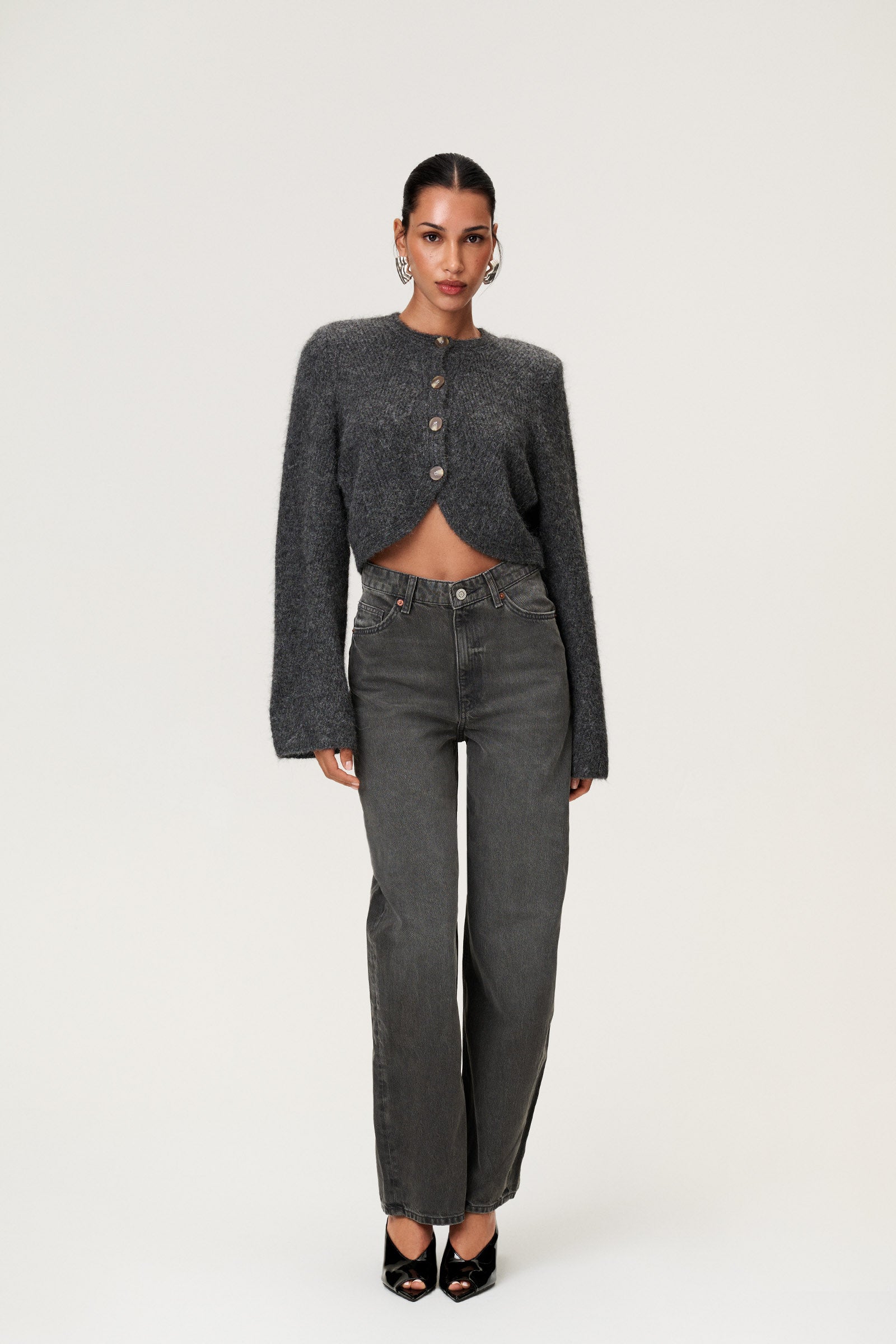 Knitted Cessole cardigan in grey - Shop now – adoore.com