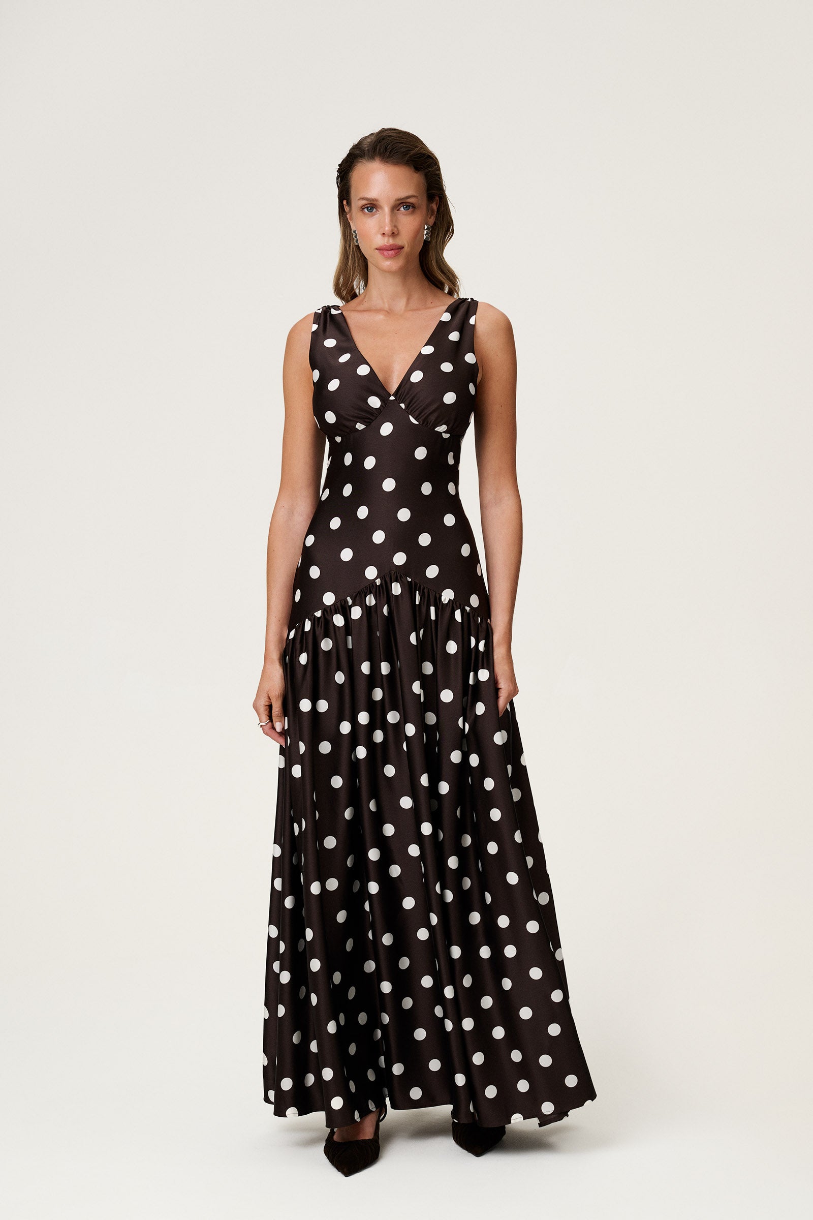 Toulouse maxi dress in brown dot - Shop now adoore.com Toulouse maxi dress in brown dot - Shop now adoore.com