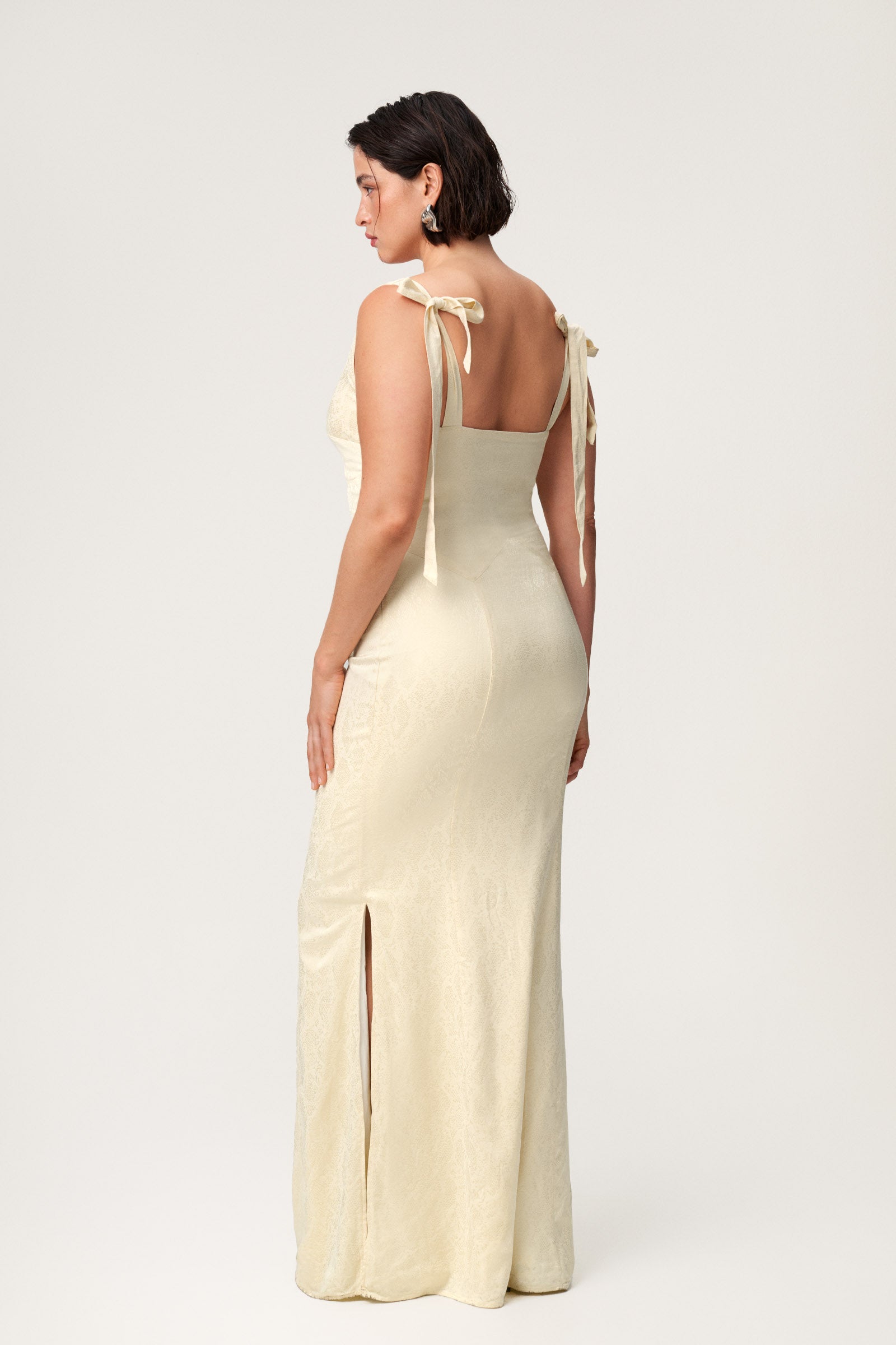 andros maxi dress beige Astr The Label Women's Halter Neck Dress - Natural