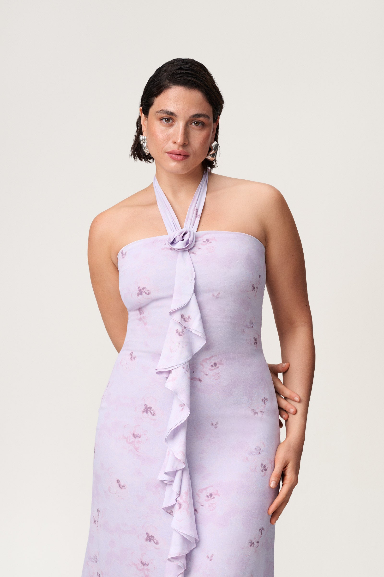 Lamia halterneck dress in lavender - Shop now adoore.com Lamia halterneck dress in lavender - Shop now adoore.com