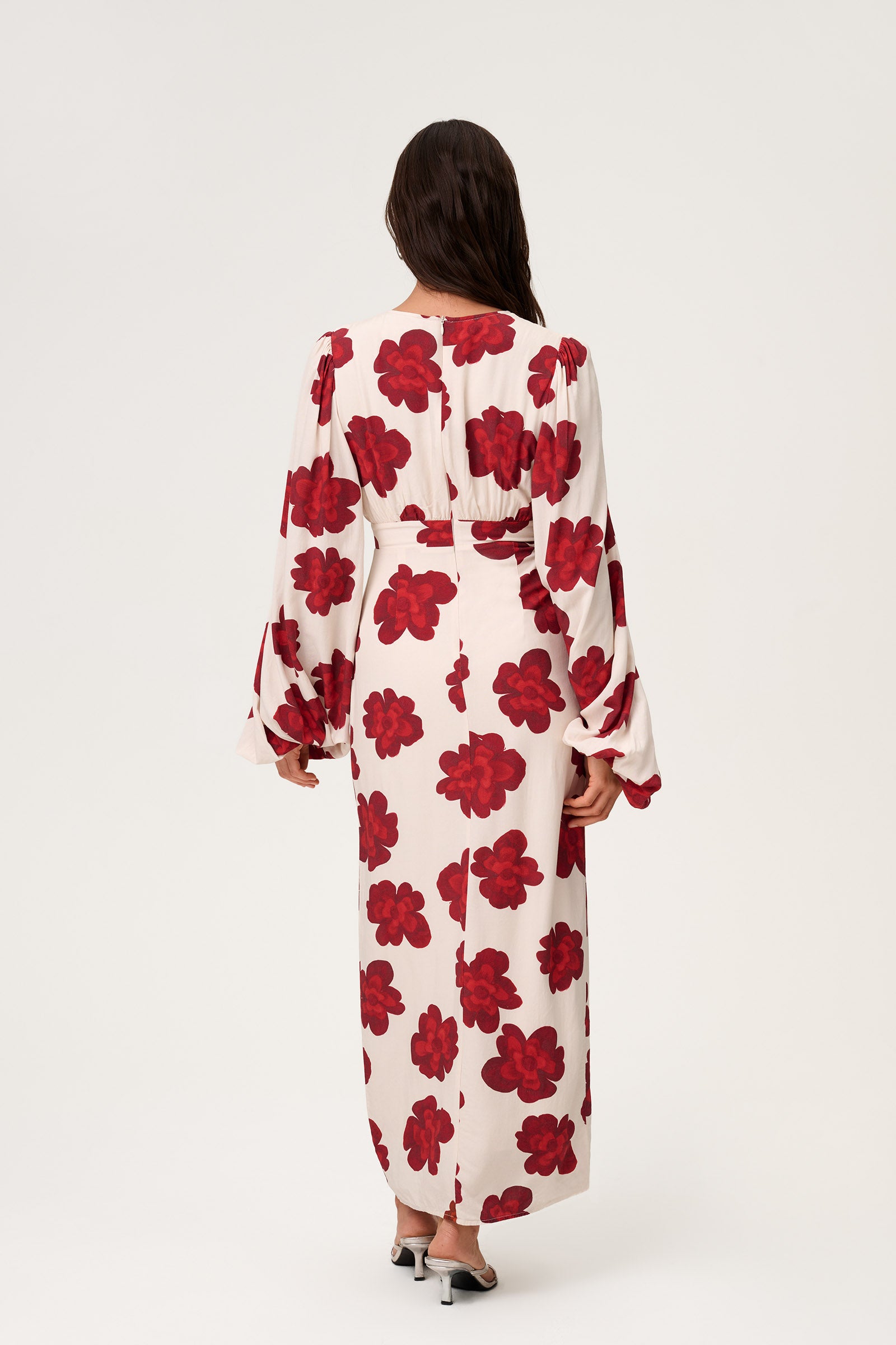 Positano Dress in Red Flower - Shop now adoore.com Positano Dress in Red Flower - Shop now adoore.com