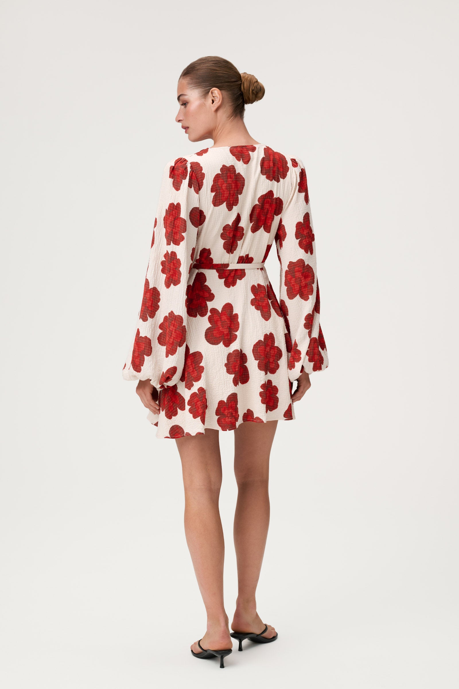 Portofino Mini Dress in Flower - Shop now adoore.com Portofino Mini Dress in Flower - Shop now adoore.com