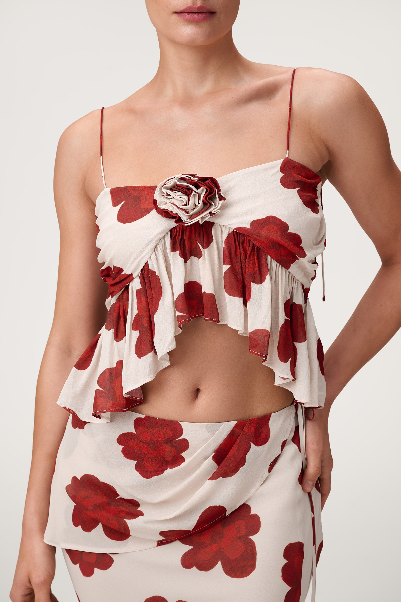 Ponza Top in Red Flower - Shop now – adoore.com
