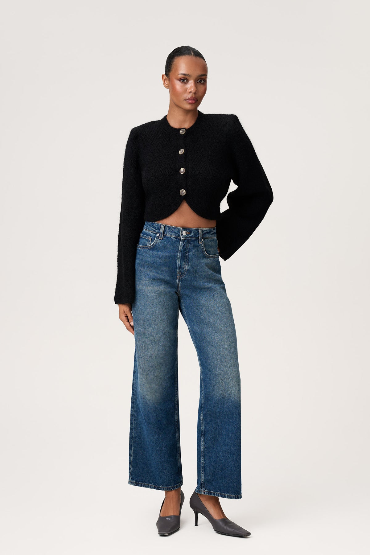 Cessole-cardigan image