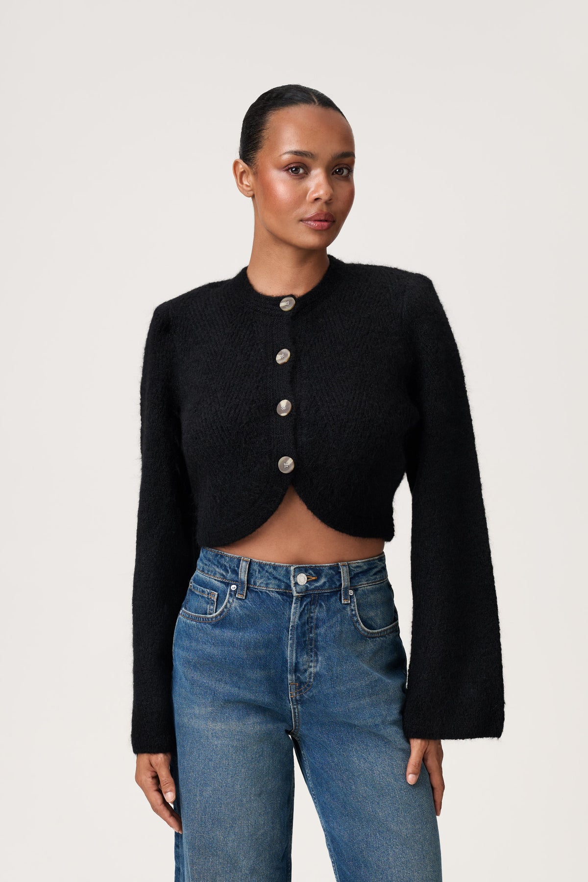 Cessole-cardigan image