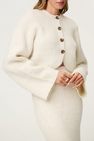 Cessole knitted cropped cardigan in off white. thumbnail image
