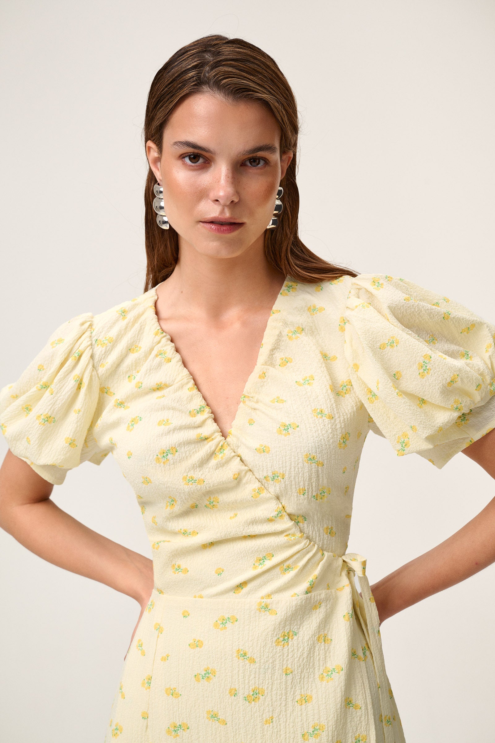 Ferrone midi dress in yellow Shop dress adoore.com Ferrone midi dress in yellow Shop dress adoore.com