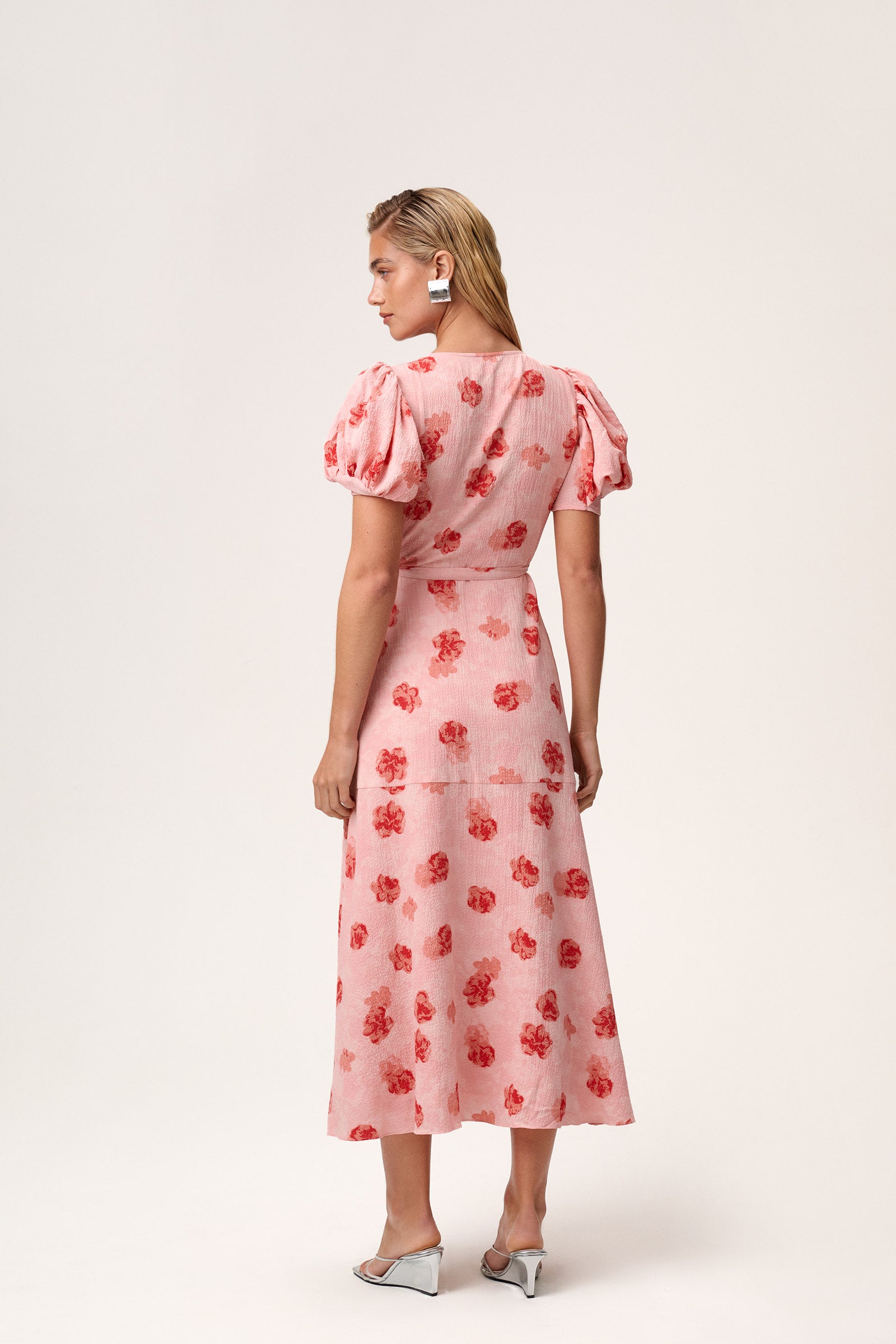 pink floral midi dress with sleeves Ferrone midi dress in pink
