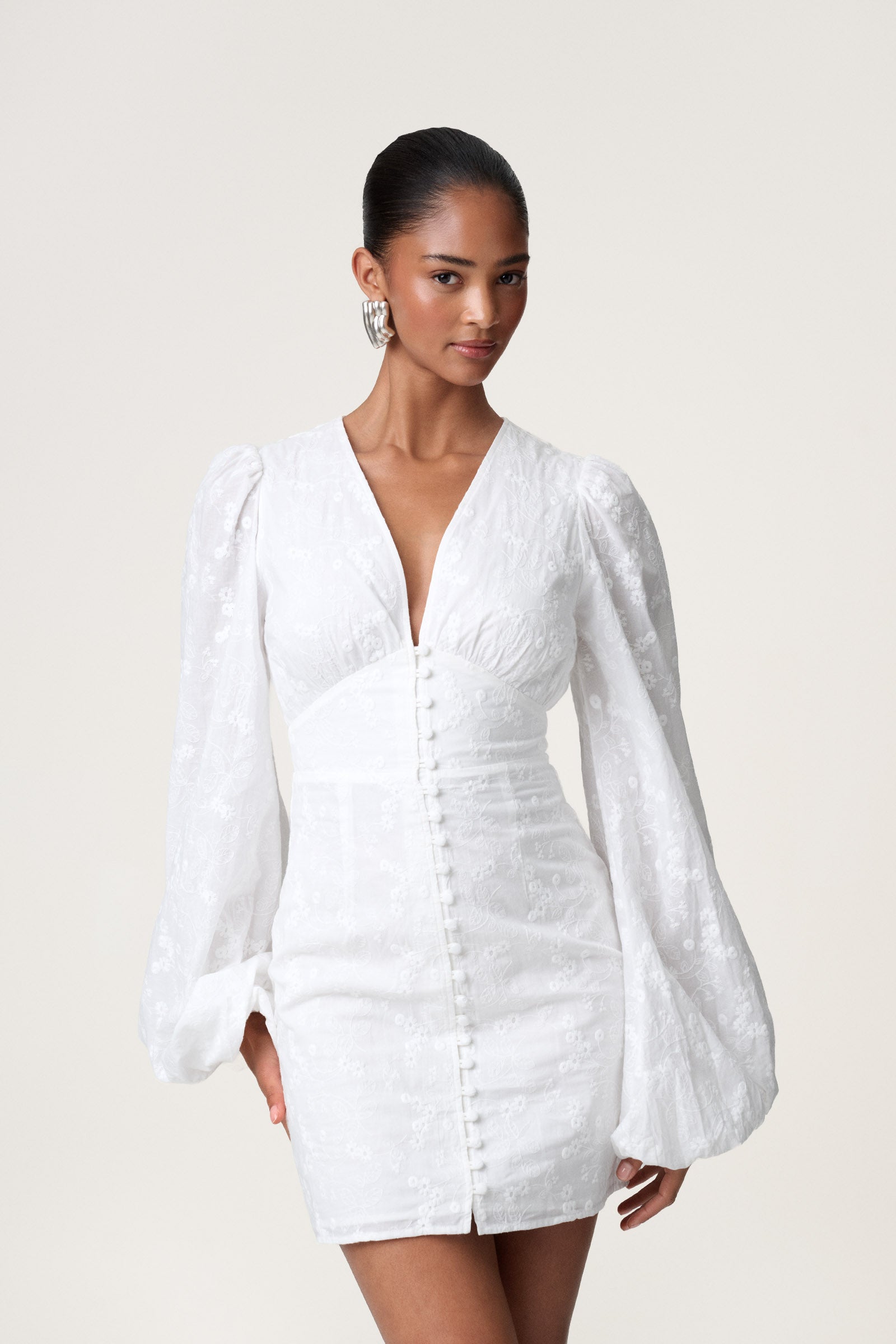 Long Sleeve Dresses for all occasions - Shop now adoore.com Long Sleeve Dresses for all occasions - Shop now adoore.com