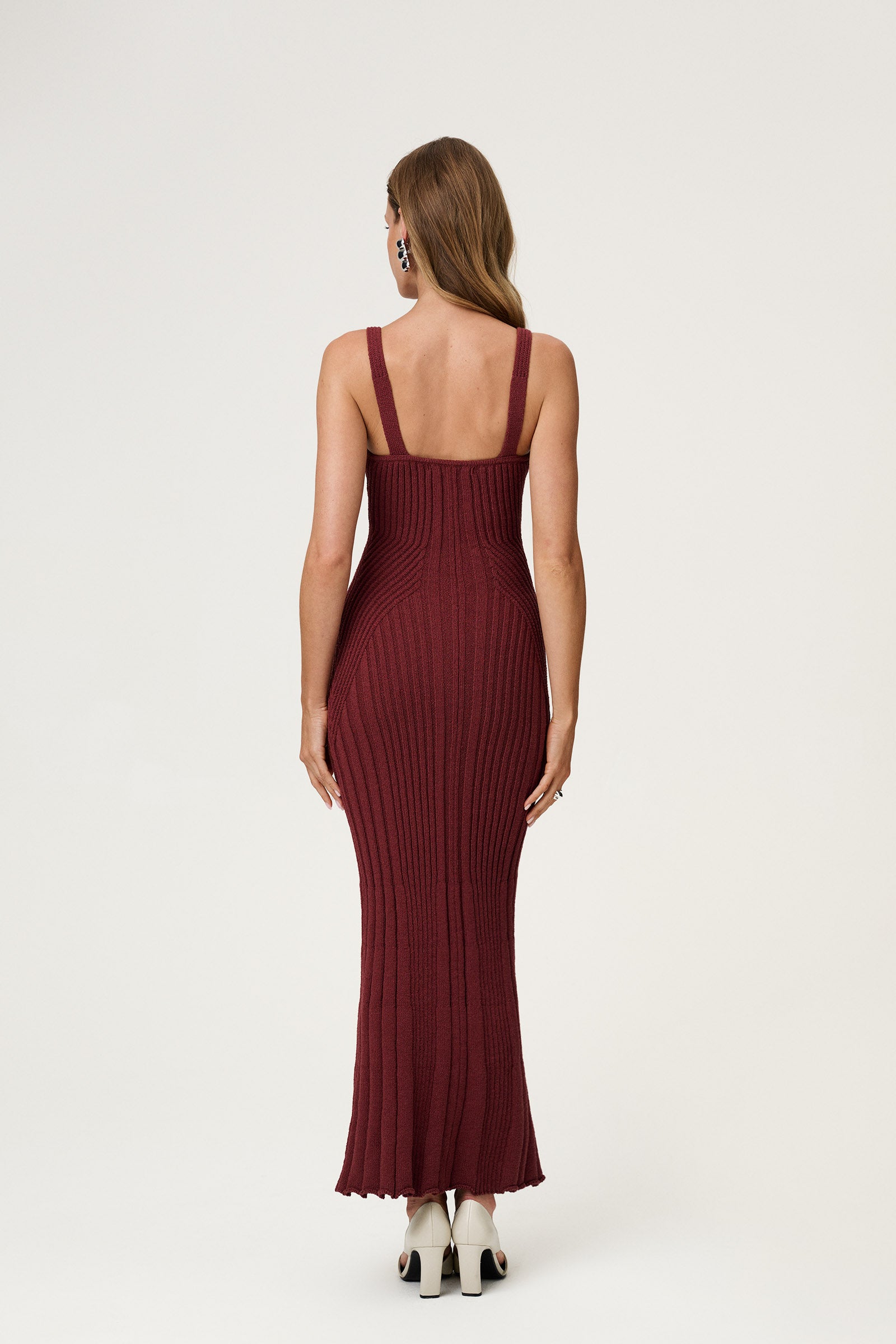 Lugo maxi dress in burgundy - Shop now adoore.com Lugo maxi dress in burgundy - Shop now adoore.com