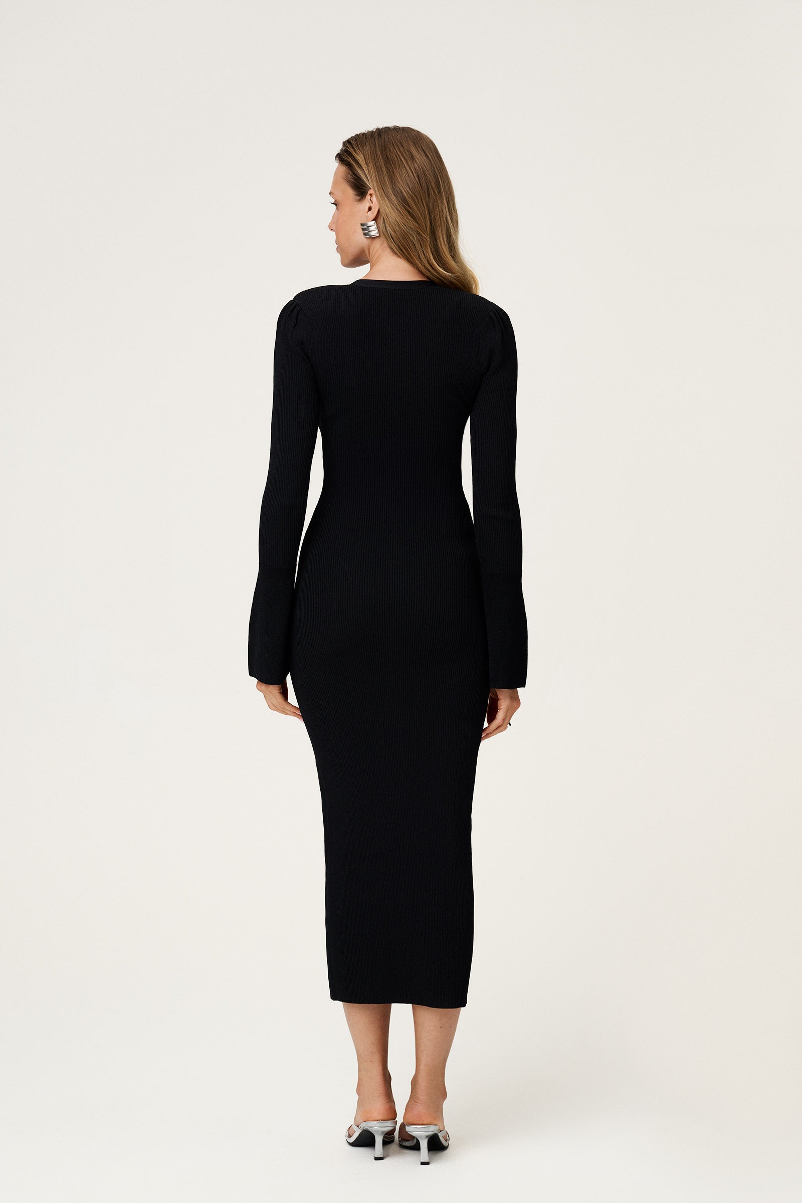 Ribbed midi dress in black Shop dress adoore.com Ribbed midi dress in black Shop dress adoore.com
