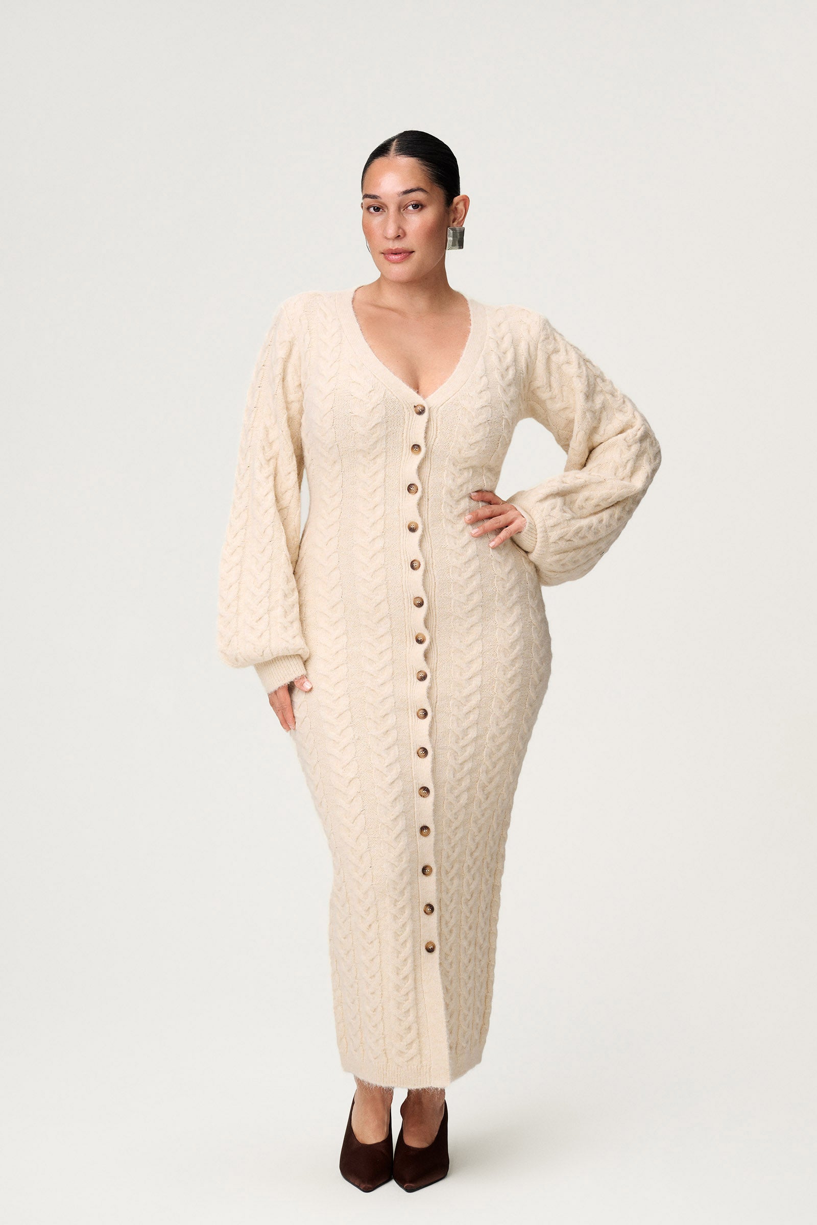 Cable knitted Montana dress - Shop now adoore.com Cable knitted Montana dress - Shop now adoore.com