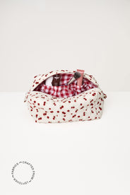 Aurora Medium Beauty Bag thumbnail image