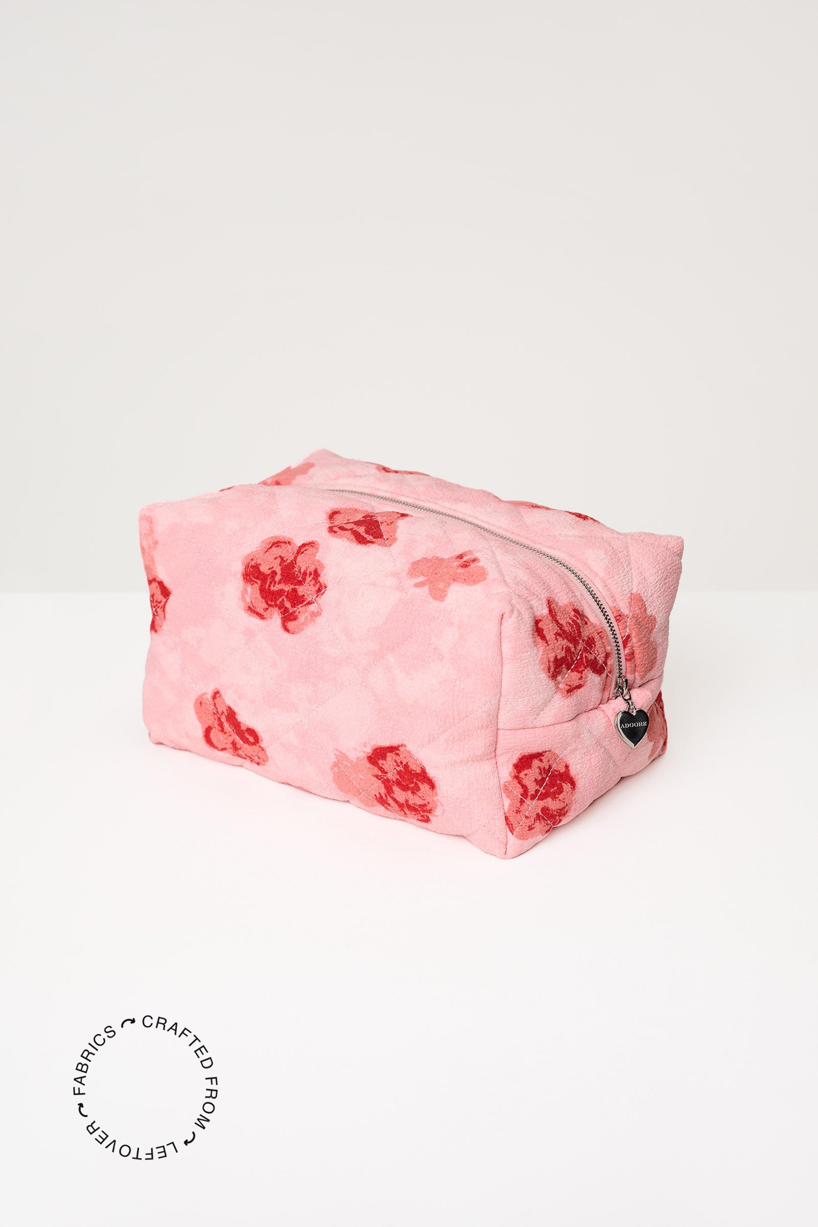 Aurora Large Beauty Bag image