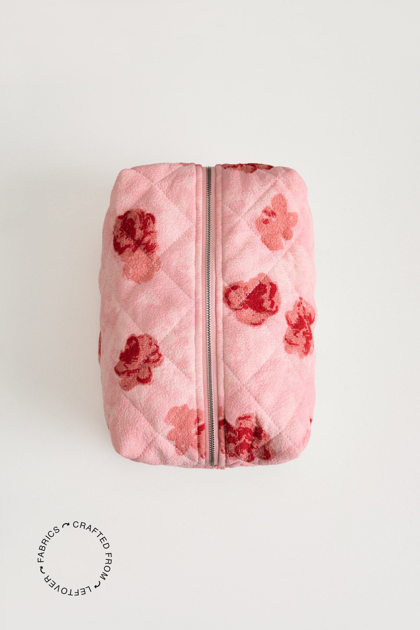 Aurora Large Beauty Bag image