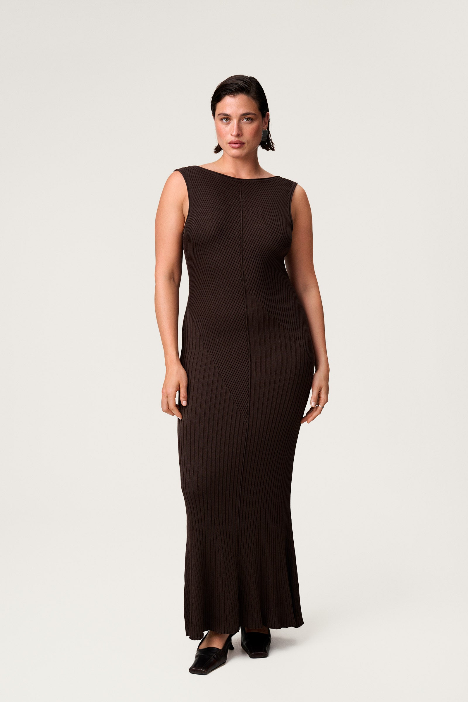 Ravenna knitted dress in brown Ravenna knitted dress in brown