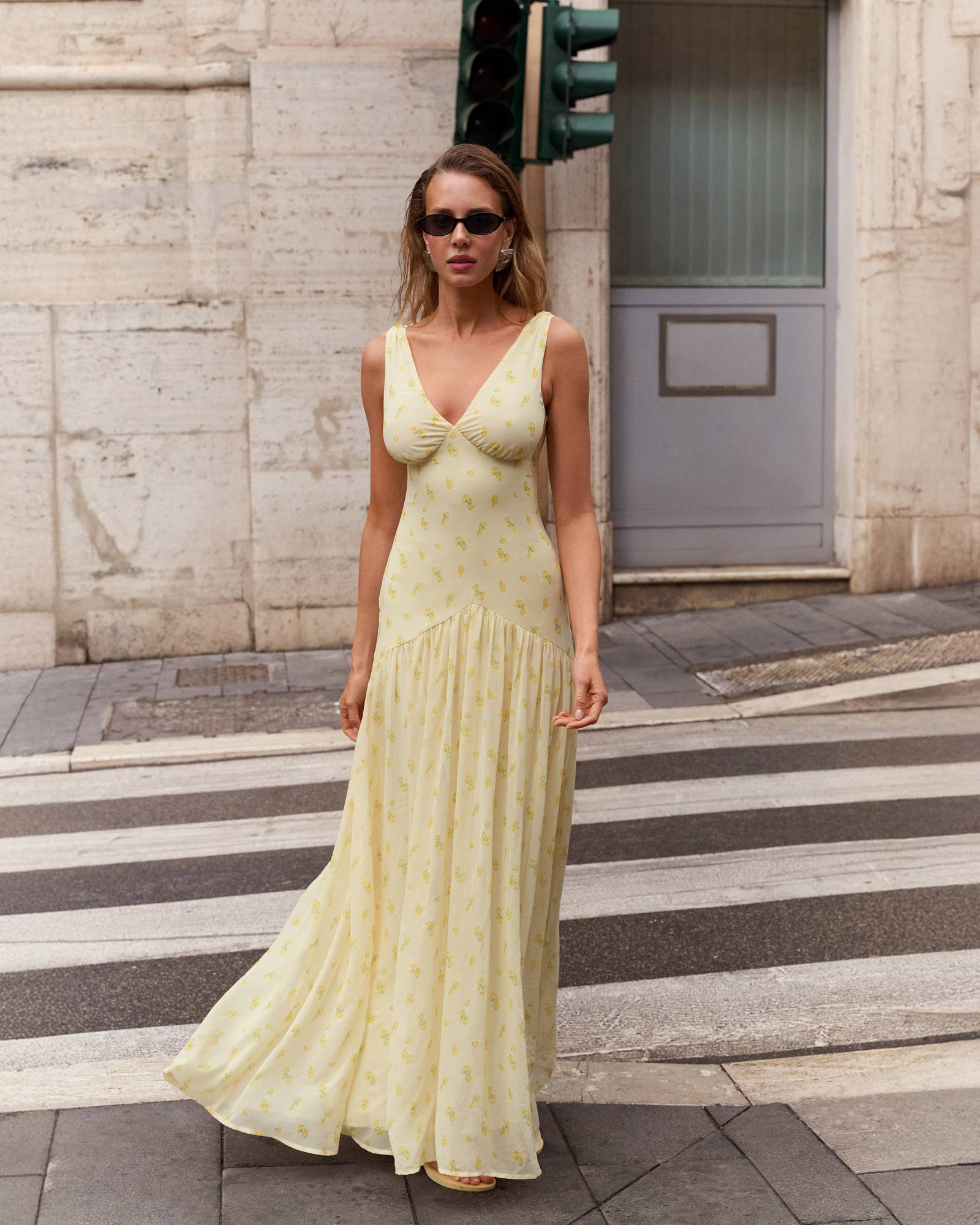 Summer dressessplit-banner image