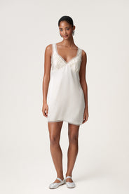 Sassari Negligé thumbnail image