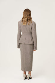 brown tweed blazer with buttons in the front and padded shoulders, fitted waist and long arms thumbnail image