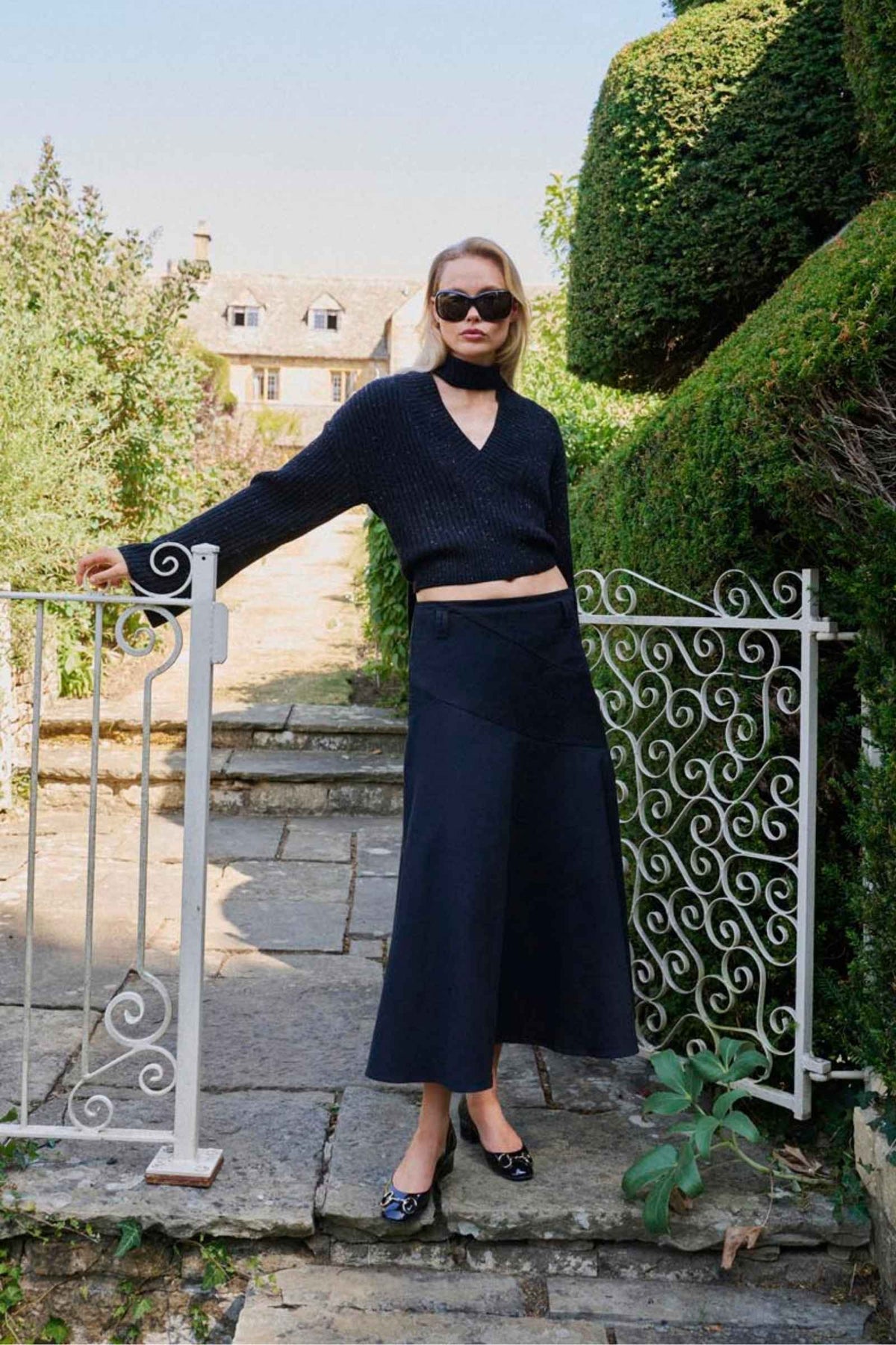 Thun Cropped Sweater image