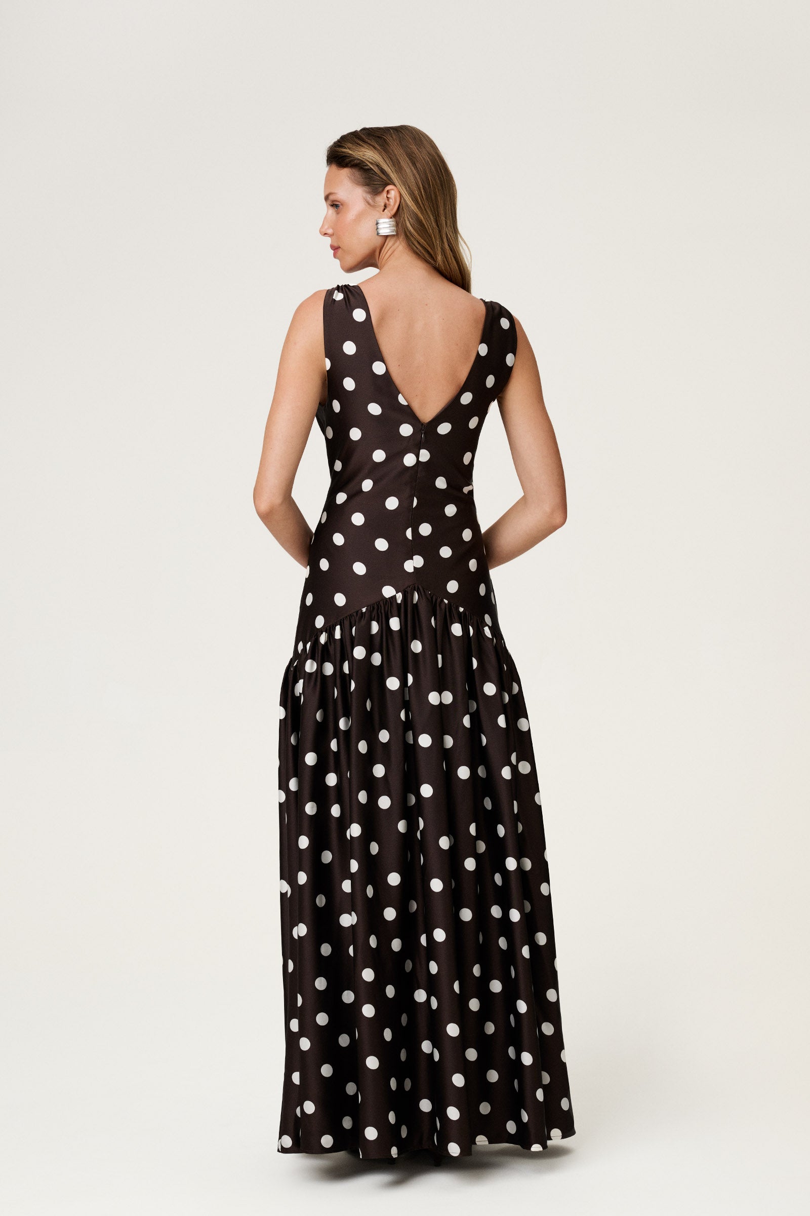 Toulouse maxi dress in brown dot - Shop now adoore.com Toulouse maxi dress in brown dot - Shop now adoore.com
