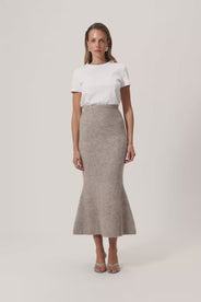 Knitted Cessole midi lengthed skirt in greige. thumbnail image