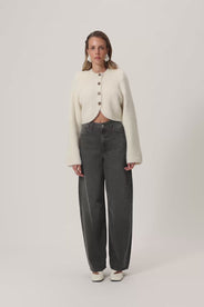 Cessole knitted cropped cardigan in off white. thumbnail image